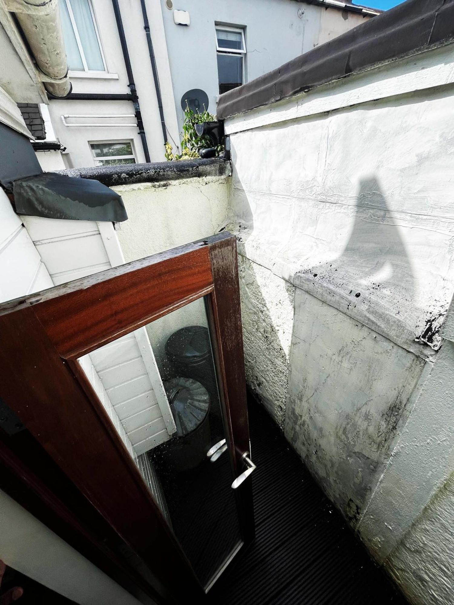 Cosy 2-bedroom In Portobello Holiday home *